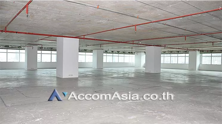  1  Office Space For Rent in Silom ,Bangkok BTS Surasak at Vorawat Building AA12862